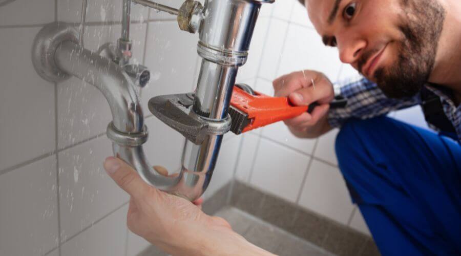 Professional same day plumber services in Colchester, IL